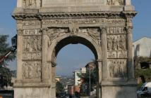 Benevento - Arco Traiano